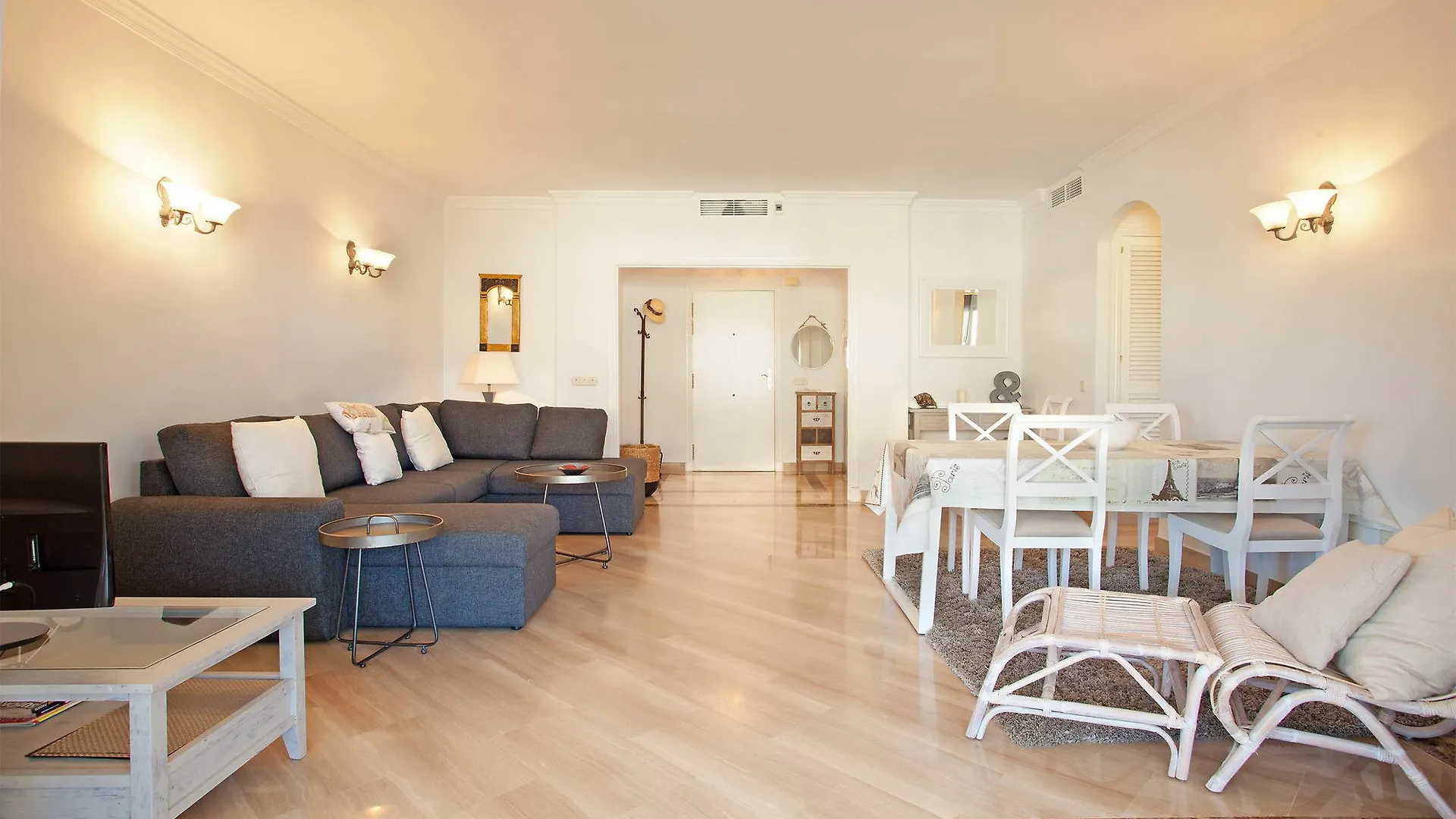 Luxury Beach Apartment Elviria, Marbella Spain